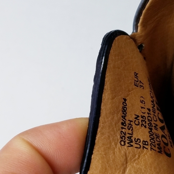 Coach | Walsh Pointed Toe Silver Flats 7 - Picture 11 of 13